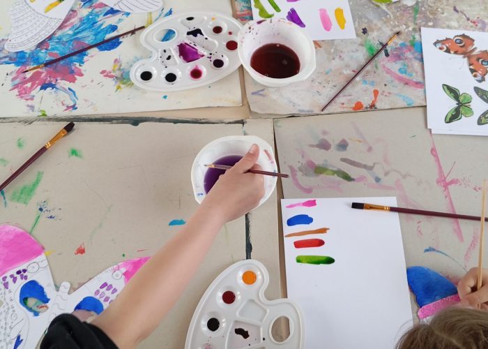 Atelier d'aquarelle avec des élèves de l'école primaire d'Arras